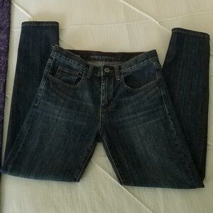 EUC Banana Republic slim boyfriend jeans, 24